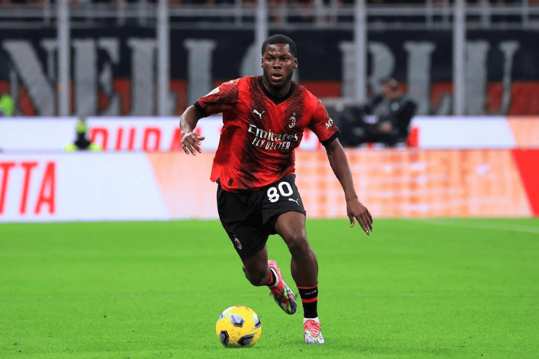 球队能够给, AA, 出后买入的 球队能够给, AA, 出后买入的