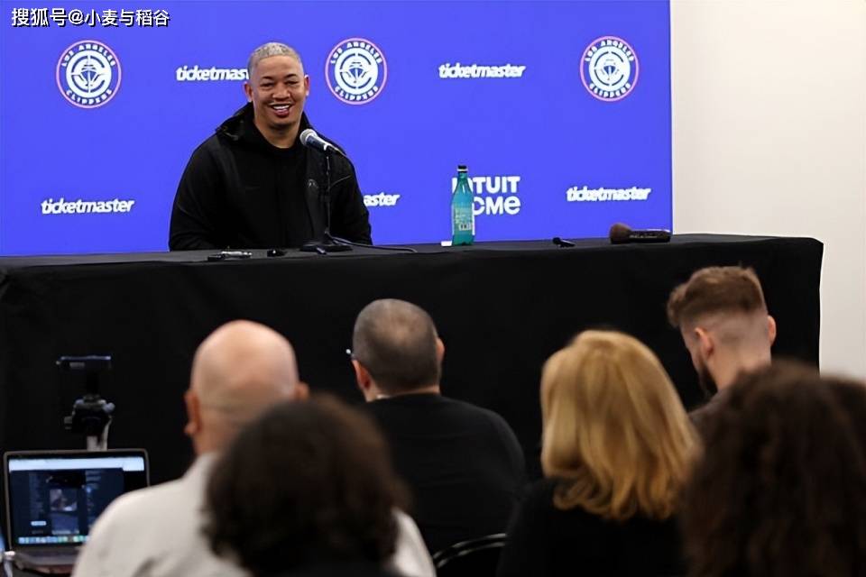 在上赛季的, 是确定的 在上赛季的, 是确定的