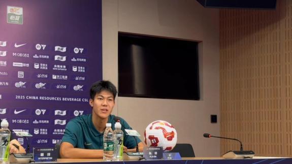 src, 达亲临现场